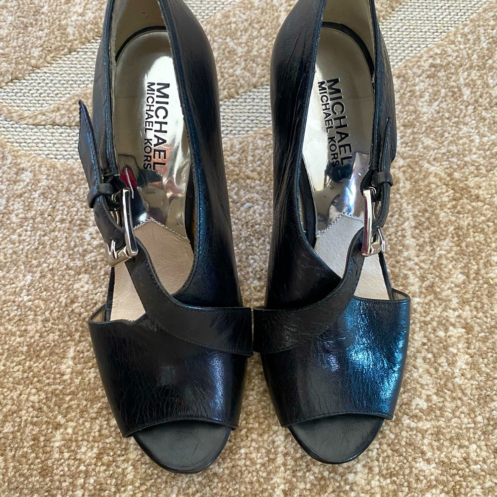 Michael Kors shoes. Black